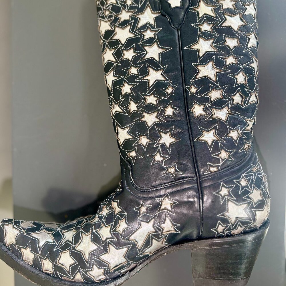 Western Black Boots with Silver Star Accents - Picture 5 of 5